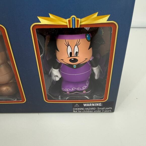 New Disney Vinylmation Lot Of 3 – DCL Fantasy Minnie + NYC Inaugural 3" Figures - Picture 4 of 13
